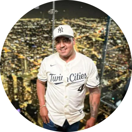 <strong>Alex S.</strong>